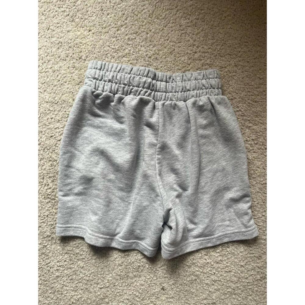 Shorts - Picture 2 of 2